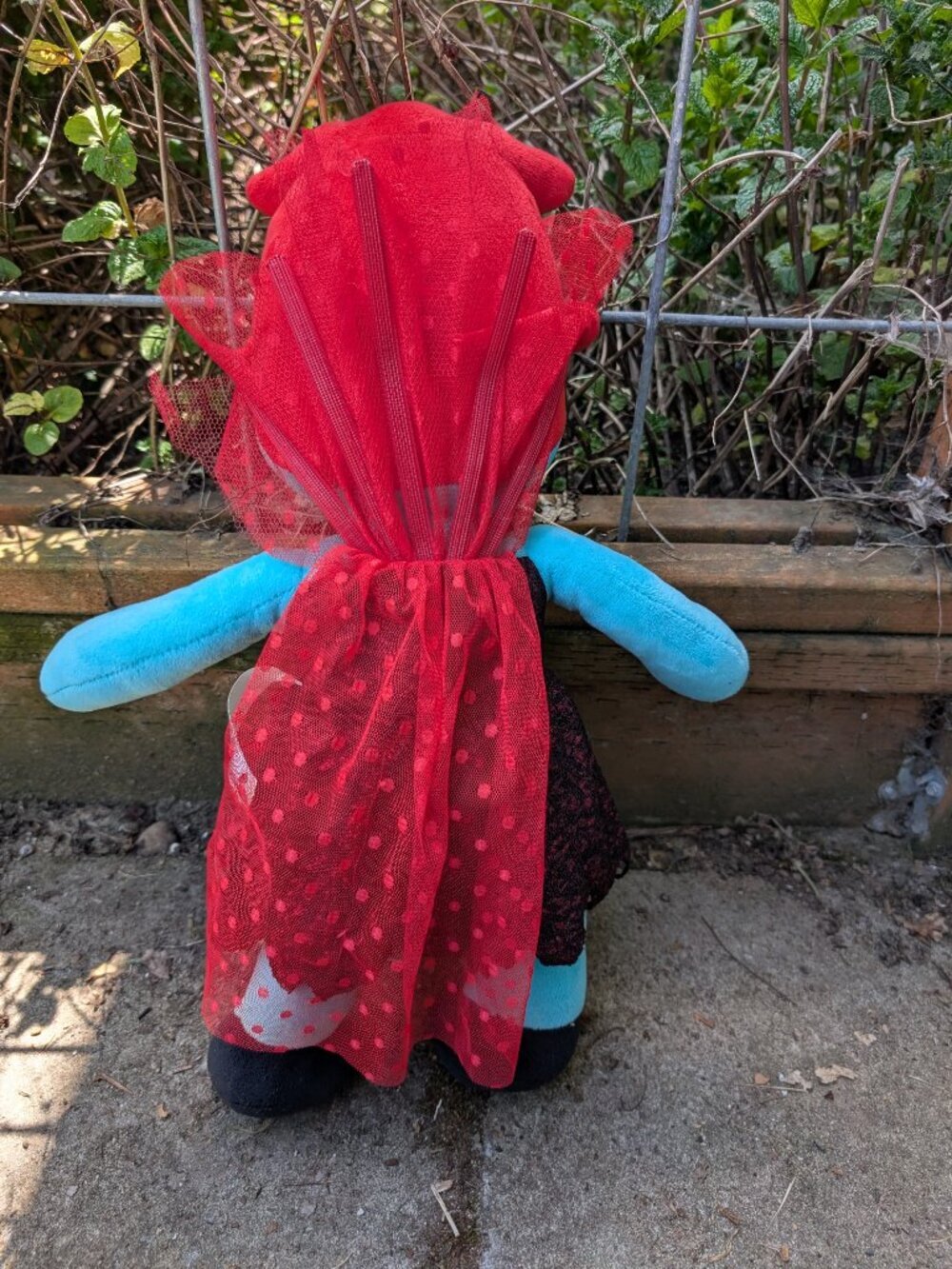 Spirit Halloween Beetlejuice plushies set of 3 - Picture 7 of 9
